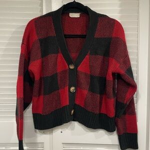Altar'd State(faded logo) Red and Black Checkered Cardigan size M fits upto XL